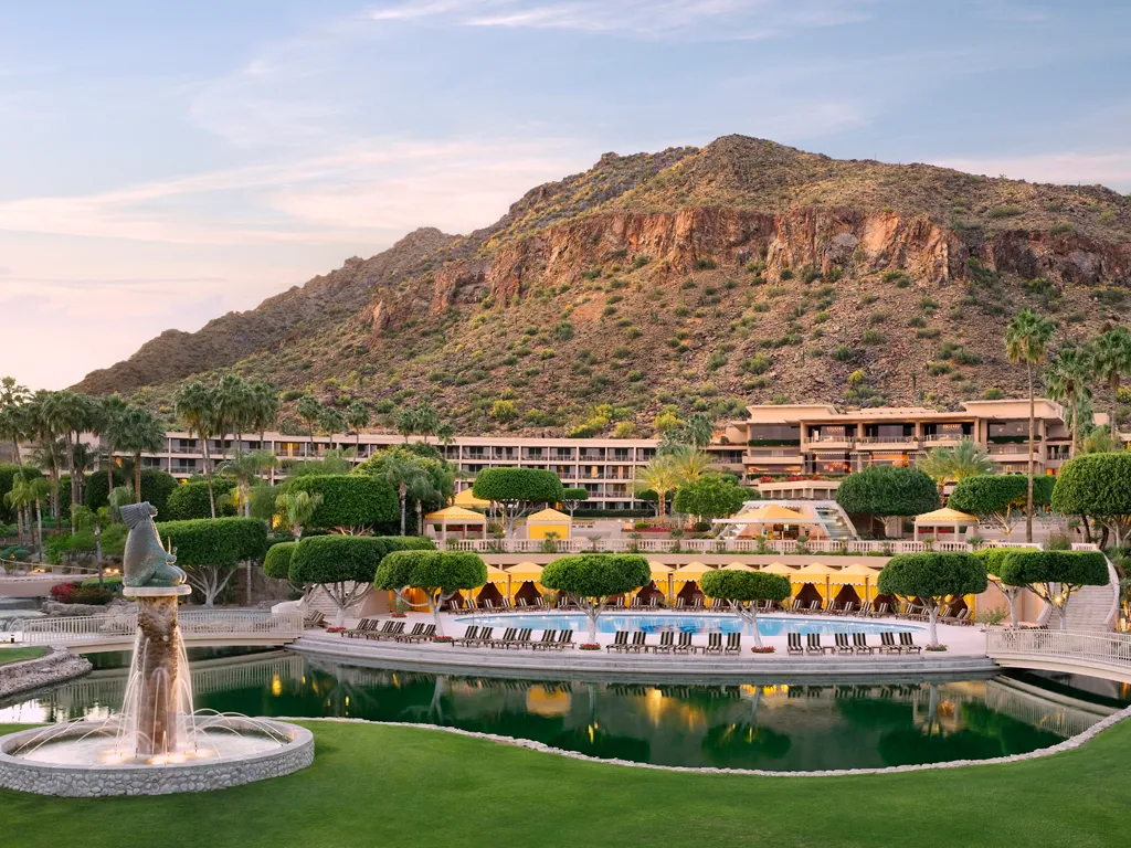 The Phoenician Scottsdale pool area